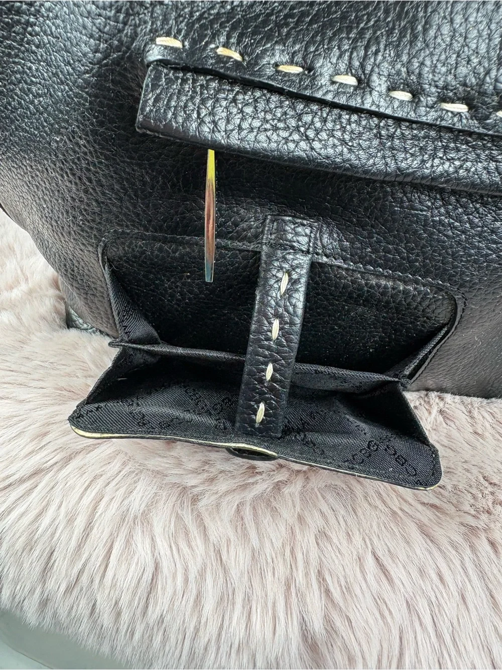 BCBGMAXAZRIA Black Pebbled Leather Hobo Bag Whipstitch Vintage